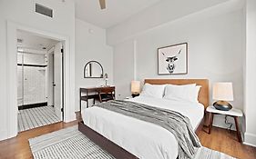 The Maverick, Powered By Placemakr - River Walk